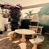 Sunny Oasis Retreat in Condado del Alhama