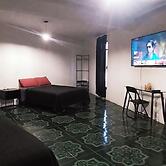 LA PATRONA HOSTAL