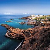 2 Bed Island Retreat-sleeps 4-5 Min Walk To Beach