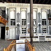 Shapira Boutique Hotel