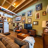 The Spotted Cow City Fringe Pet-friendly