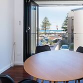 Largs Bay Oasis Jetty Views