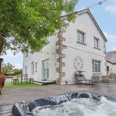 The Manor House Skerry Vore