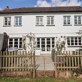 Culver Court Cottage