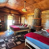 Mount Olympus Hood cabin