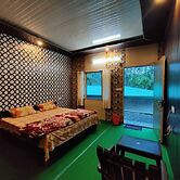 Hotel Maya Residency