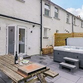 Riverside Cottage No 5