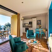 Apartment in Saint-tropez With Beach Access