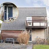 Holiday Home in Yn e Lijte With Water Sports