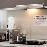 Regalia Residence The Sky Pool Suite