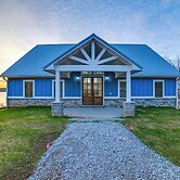 Massive Lake Views & Stunning Sunsets: Waverly Gem