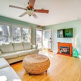 8 Blocks to Beach: Bbq-ready North Cape May Home!
