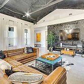 6 Mi to Lake Tawakoni: Texas Family Home