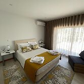 Douro Elegance Suites