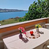 Metajna House With Pool And Sea View