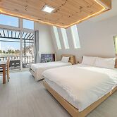 Yangyang Sunrise and Sunset Private Pens