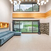 Gangneung Taurus Pension