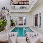Mata Biru Villa by Betterplace