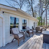 11 Mi to Dtwn Atlanta: Conley Home w/ Yard