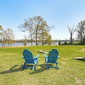 Boat & Swim: Lakefront Toledo Bend Retreat!
