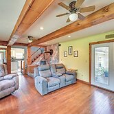 6-acre Family-friendly Getaway in Niles!