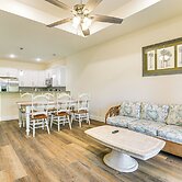 11 Mi to Fort Myers River District: Suburban Haven