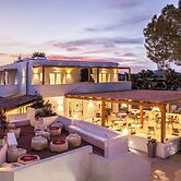 NoHa Lifestyle Hotel