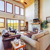 Mountain-view Deck: Group Getaway in Fleetwood