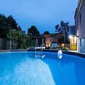 Apartment in Vodnjan With Pool & Jacuzzi