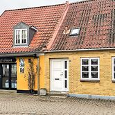 6 Person Holiday Home in Marstal