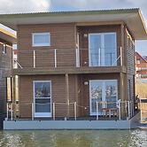 Hausboot in Barth am Barther Bodden