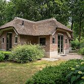 Farmhouse in Veluwe With Sauna and Nature Views
