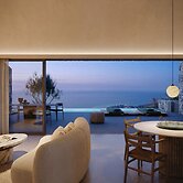 VOUNO Santorini Private Villas