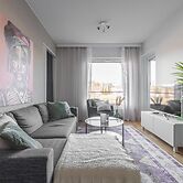 Homelike 1BR Apt. with Sauna & Parking