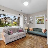 Madrona Bliss A Modern Escape (114429191)