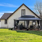 Serene Corner Cottage With Hot Tub 3 Bedroom Home