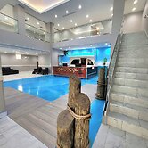 ChartHouse Clearwater Beach Marina Hotel