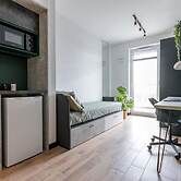 Zeus Apartments