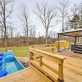 3 Mi to Dtwn: Family-friendly Home in South Haven!