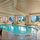 The Brentwood Waterfront Retreat