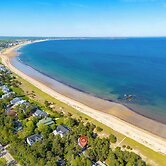 Bayview Beach Cottage For 4!