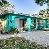 Englewood Bungalow 1 Mi to Beach: Pets Welcome!