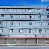 Townhouse Oak Palembang Near Jembatan Ampera Formerly Azzura Hotel