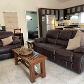 Gorgeous Poolside Apartment