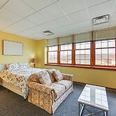 1 Mi to Allegheny River: New Kensington Studio!