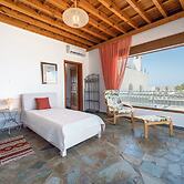 Arte Pefki Beachfront Suites