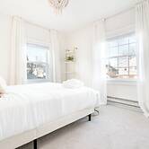 Ultra-Modern Luxe Sleek & Stunning Stay