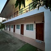 Rockwood house Resort and Thai massage