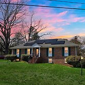 Upscale Escape Game Room & Spa-like Baths 4 Bedroom Home