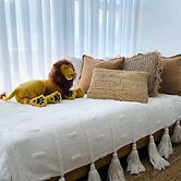 Kozyguru | Botany | 3 Bedroom Designer Holiday Apt